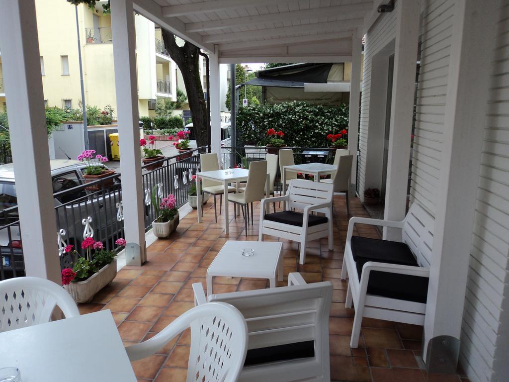 Hotel Villa Donati Viserbella di Rimini 外观 照片