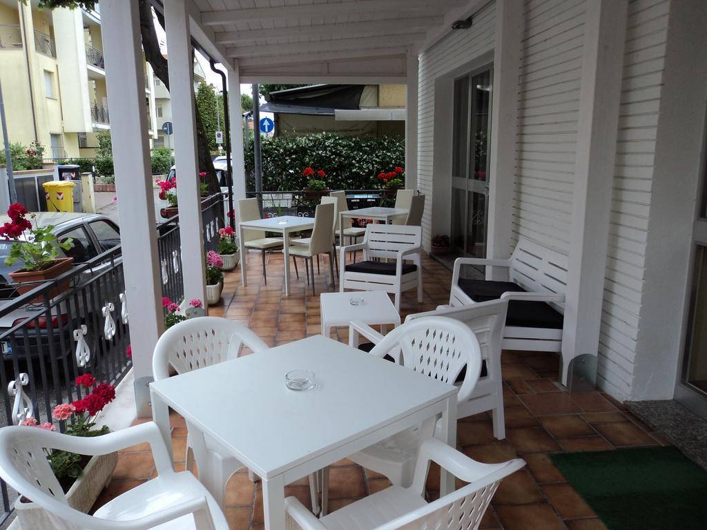 Hotel Villa Donati Viserbella di Rimini 外观 照片
