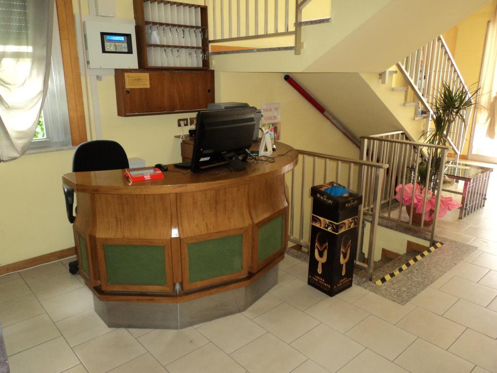 Hotel Villa Donati Viserbella di Rimini 外观 照片