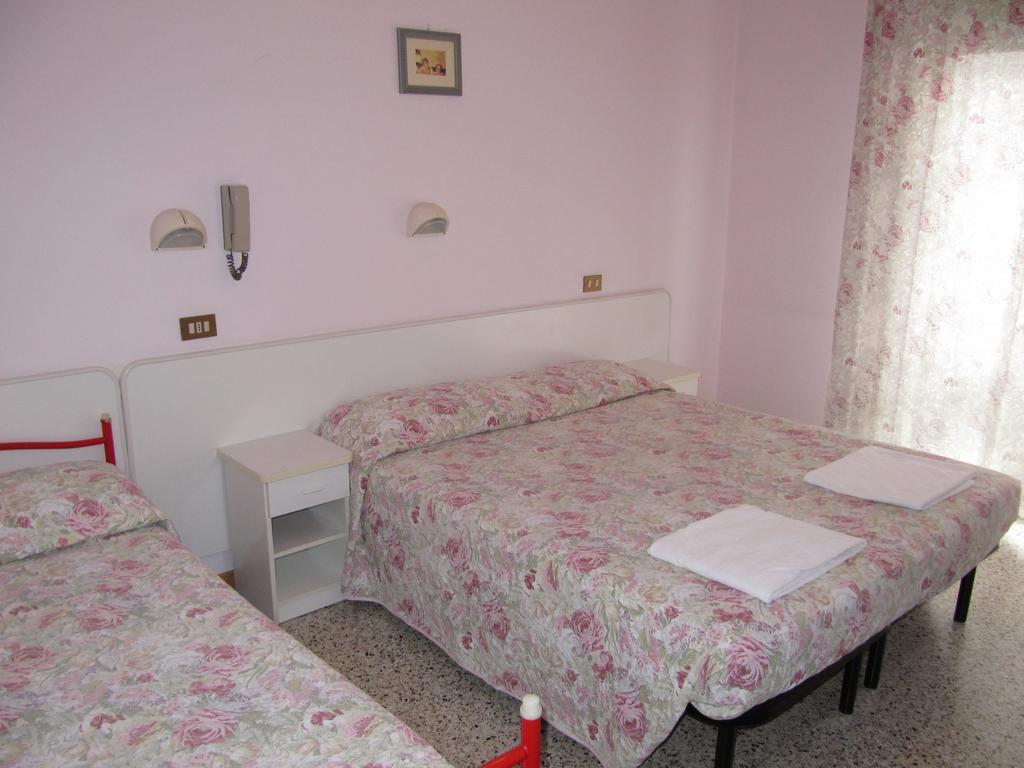 Hotel Villa Donati Viserbella di Rimini 外观 照片