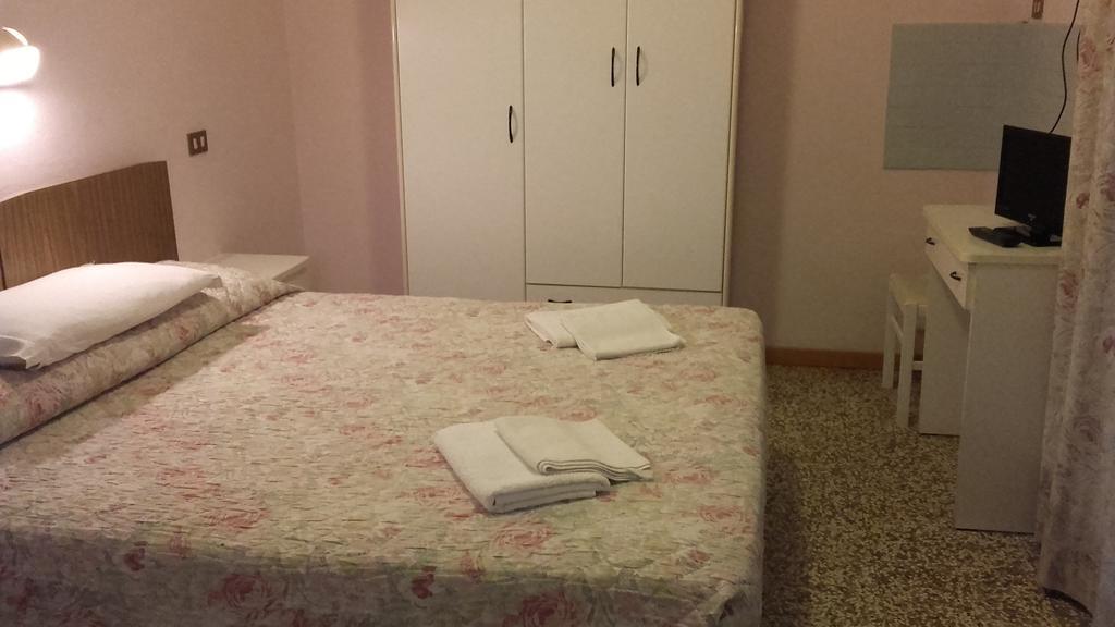Hotel Villa Donati Viserbella di Rimini 外观 照片