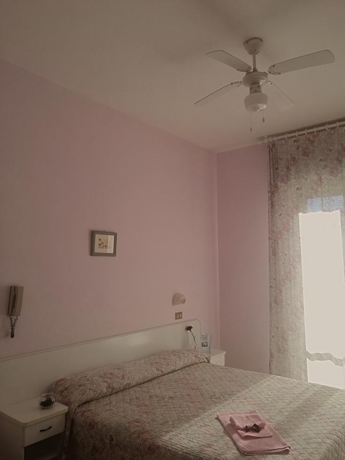 Hotel Villa Donati Viserbella di Rimini 外观 照片